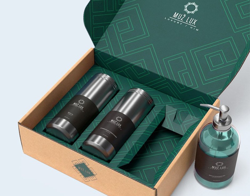 custom packaging green box